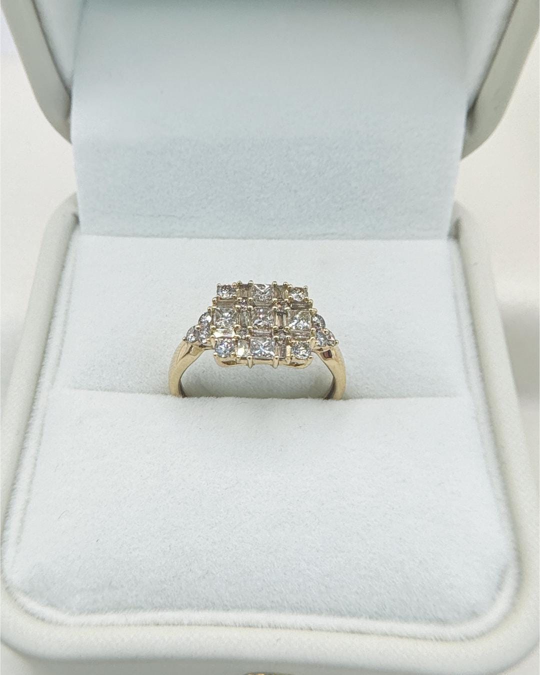 Vintage 18K Gold Natural Diamond Cluster Ring | 1.05 CTW Diamond Statement Ring
